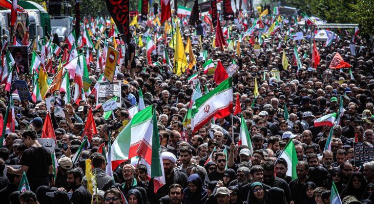 تبعیت از فرامین رهبری مؤلفه پیروزی است
