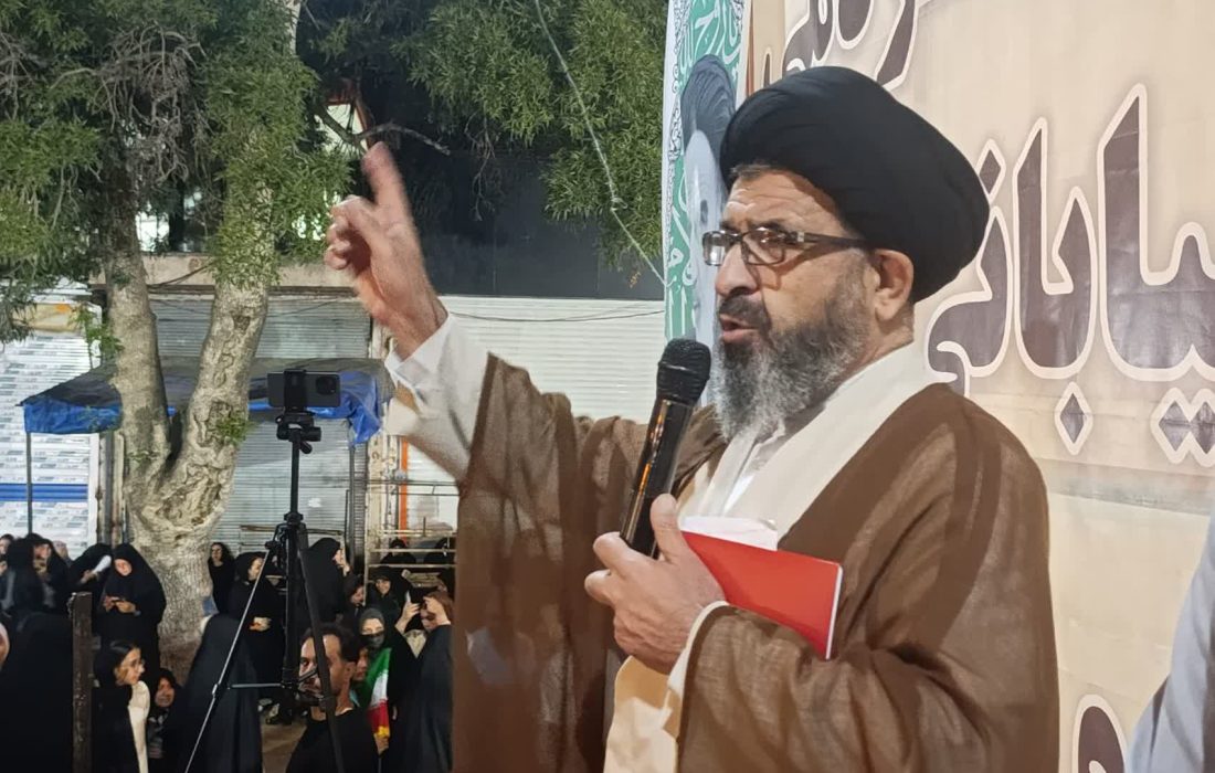 امام خمینی الگوی ایمان و مردمباوری بود