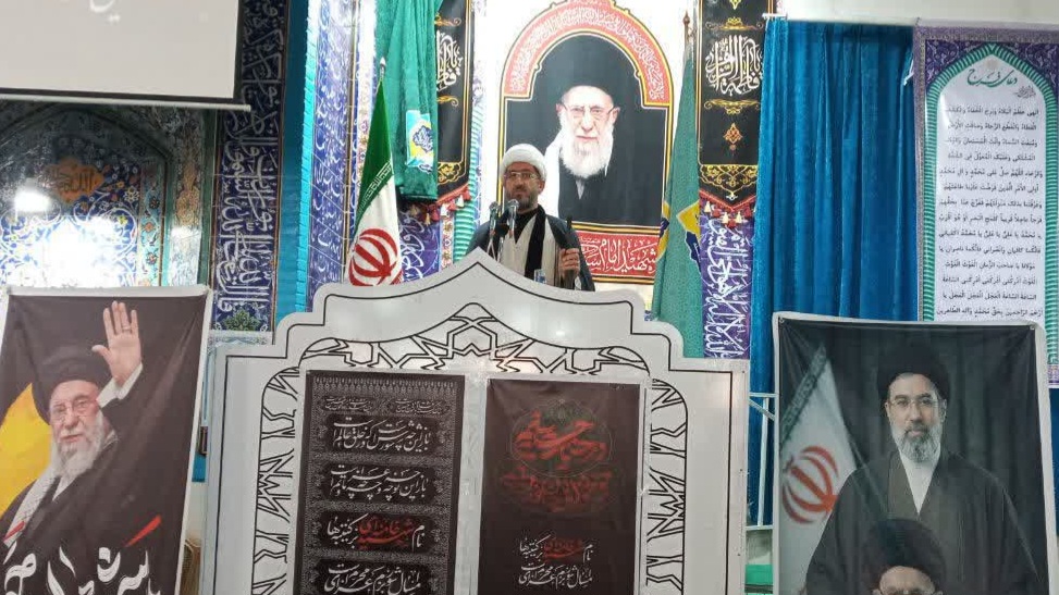 پیام رهبری پایانی بر هزینه کردن نام ولایت