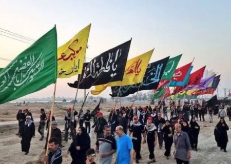 دشمن از شکوه جمعیت اربعین می‌ترسد