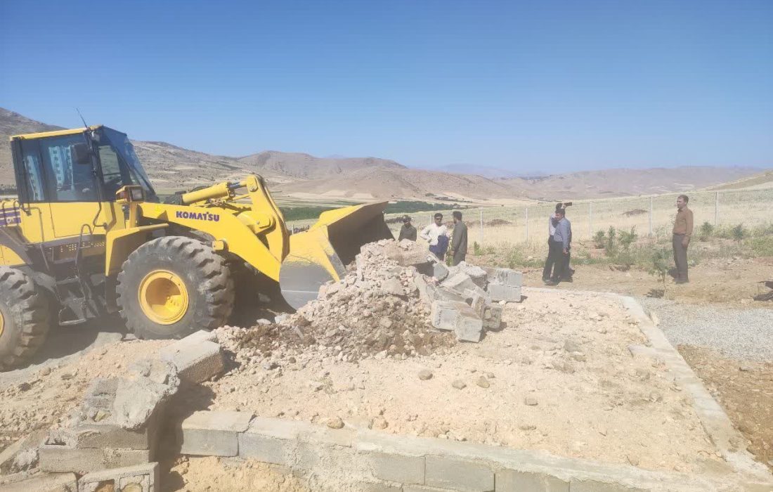 قلع و قمع ۱۶ ساخت‌وساز غیرمجاز در اراضی کشاورزی سلسله
