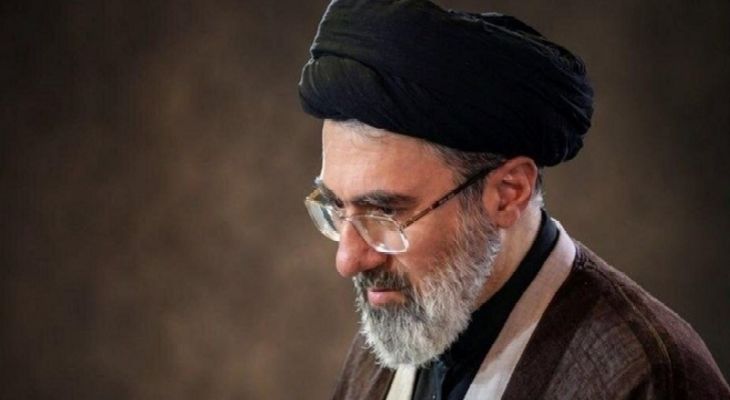 علاج مشکلات امّت اسلامی اتحاد است