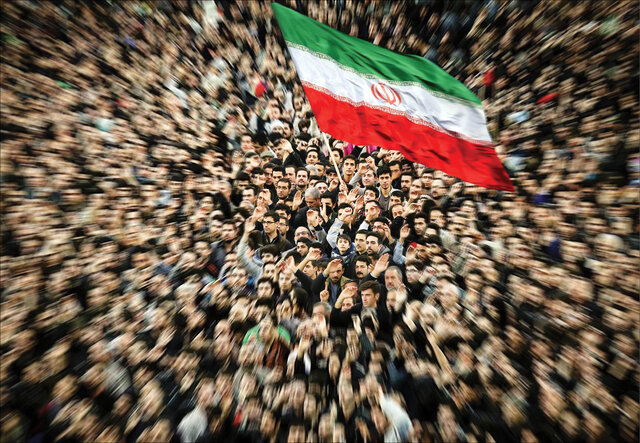 انقلاب اسلامی تجلی همبستگی و از خودگذشتگی مردم است
